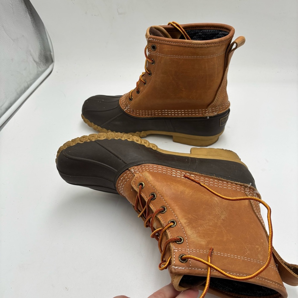 L.L. Bean Men’s 9 Brown Leather GoreTex Insulated Duck Boots - Picture 3 of 9